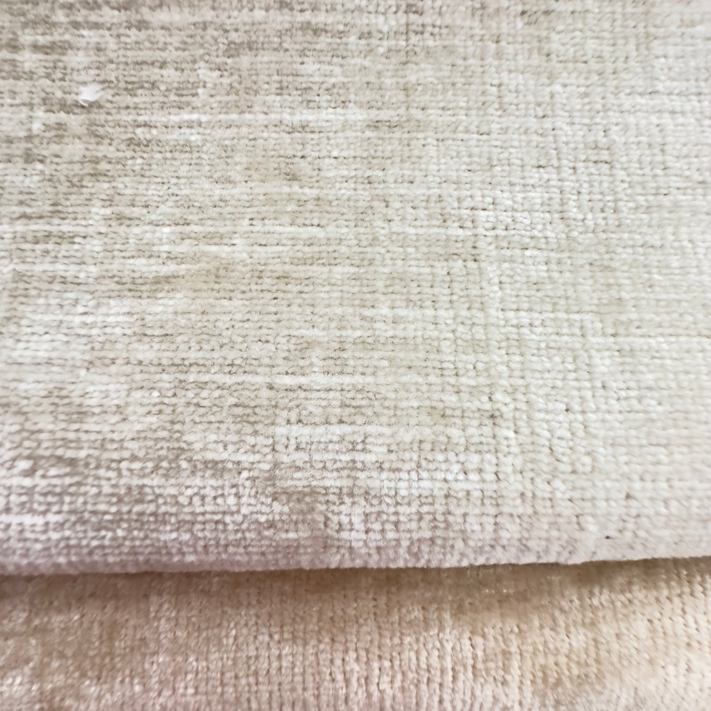 Material plușat cu reflexii, Reflect WR 02, nuanță perlată, ecru